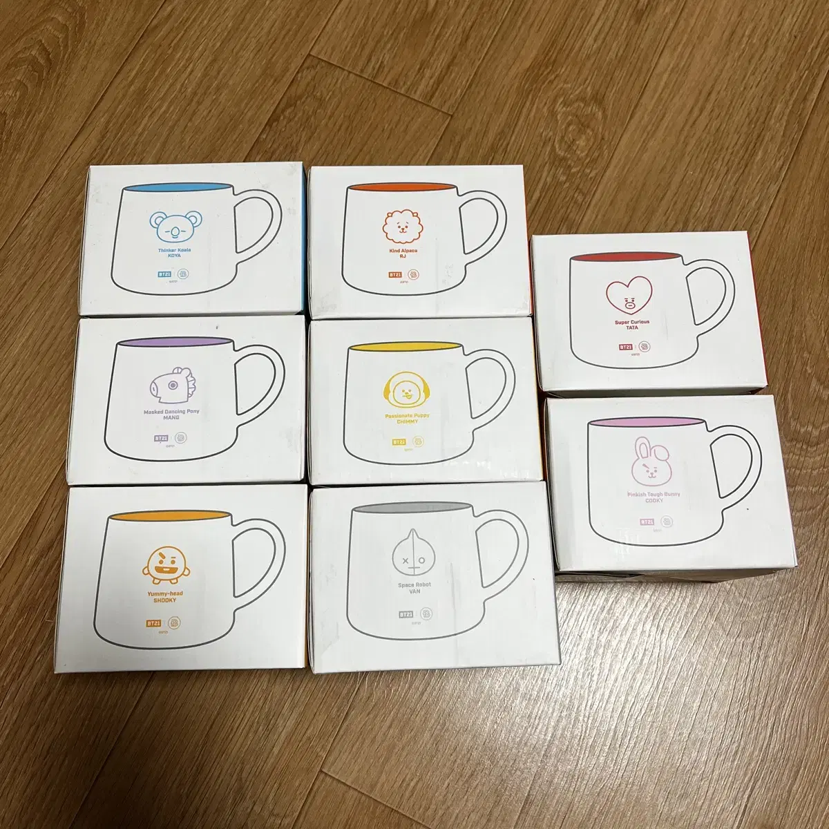 BT21 머그컵 일괄